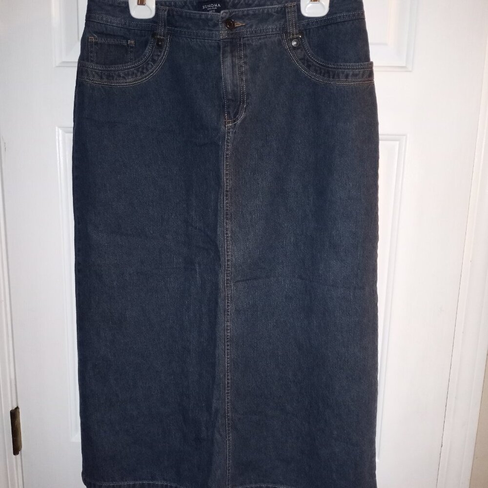 Denim skirt